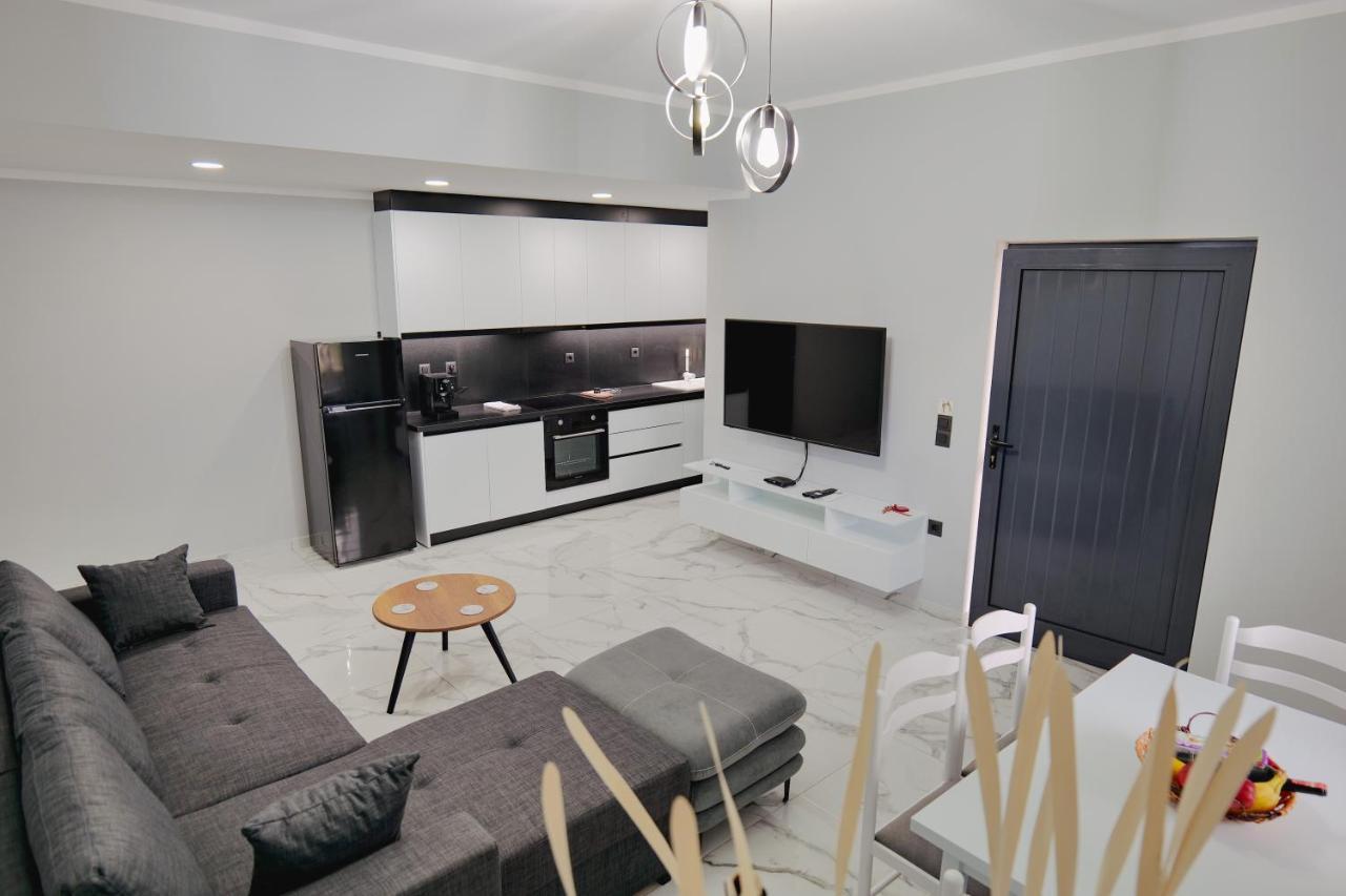 Iphigenia Luxury Flat Lejlighed Sarandë Eksteriør billede